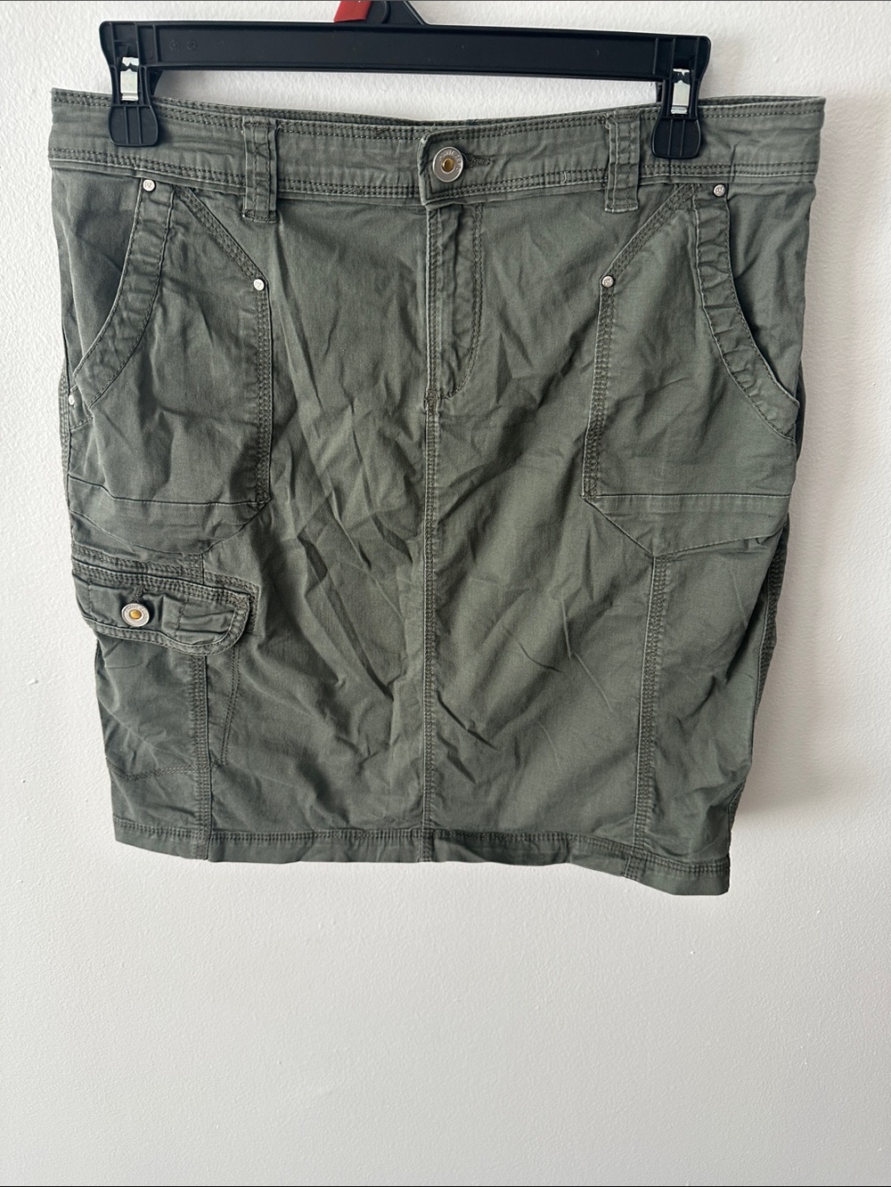 Point Zero Olive Utility Cargo Skort